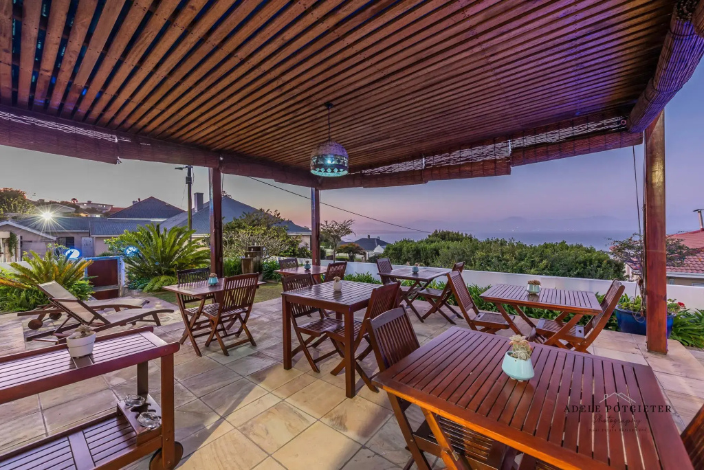 Aquamarine Guest House - фото 22