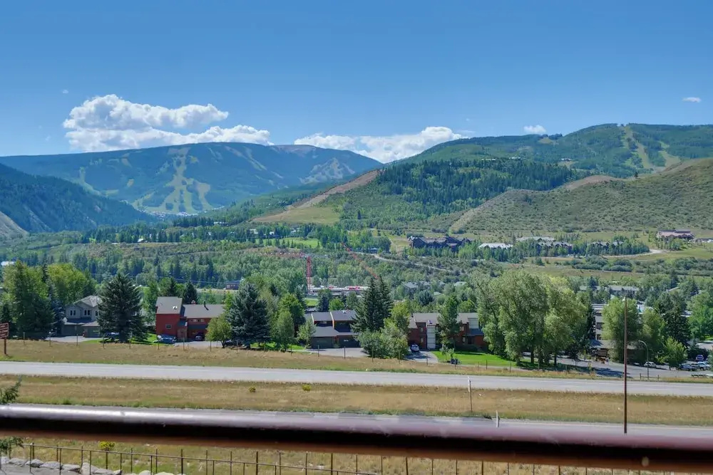 Tranquil Avon Vacation Unit w/ Luscious Views