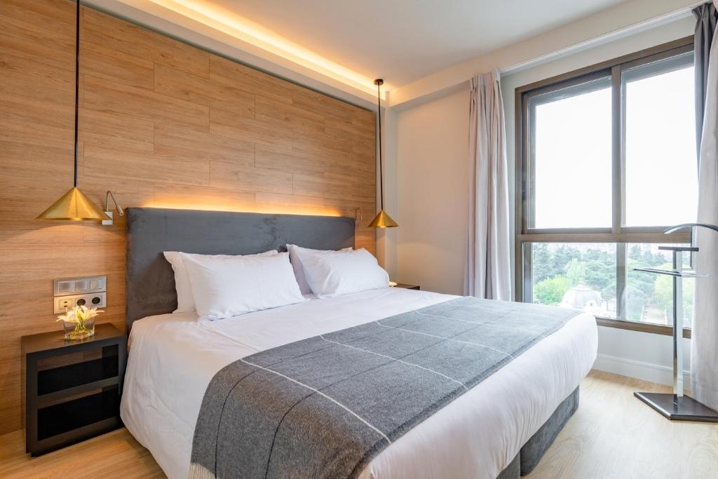 Premium Double room (full double bed) (bed type is subject to availability)
