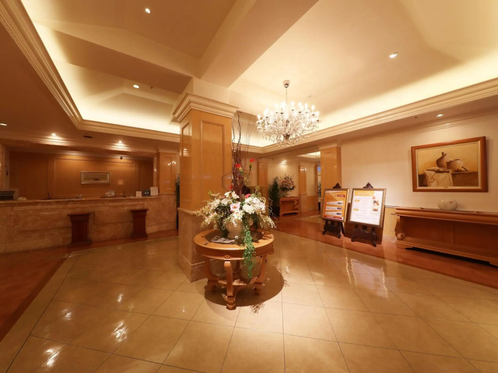 Hotel Fine Garden Toyonaka Itami Airport - фото 2