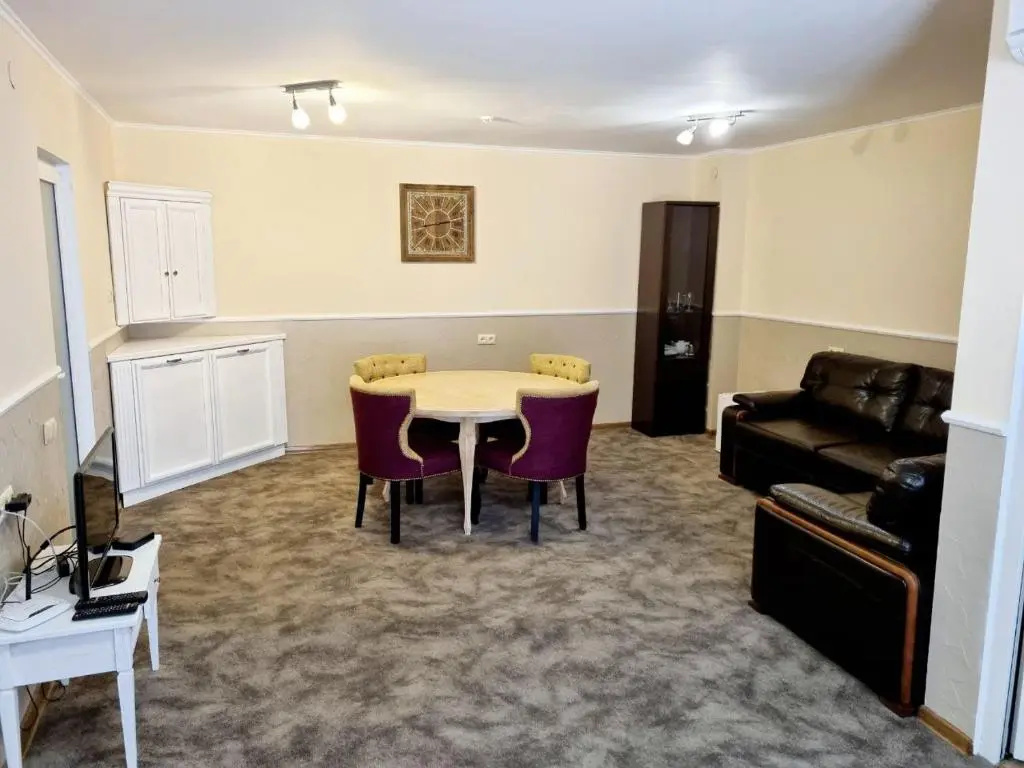 Helen Hotel - Chambres