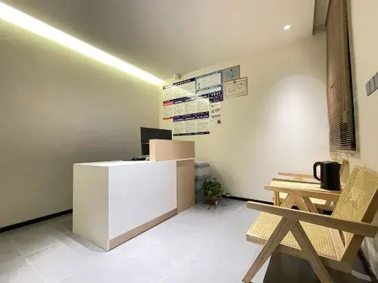 Gudu Liangshe B&B (Luoyi Ancient City Cross Street Branch)