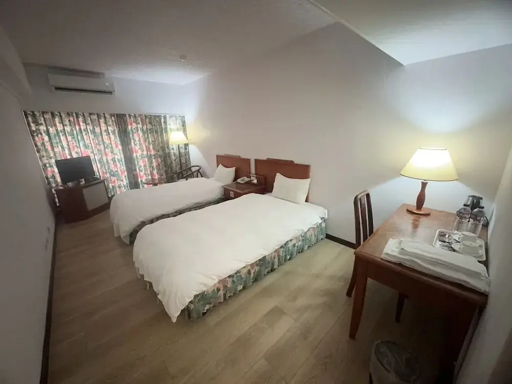 Economy Double room (twin beds)