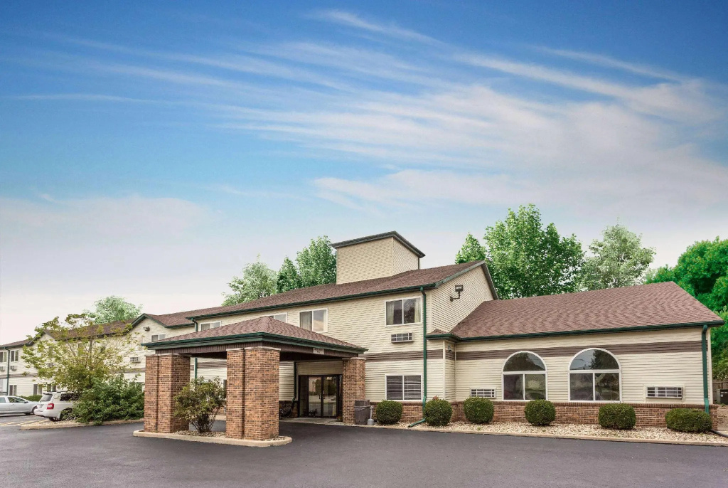 AmericInn by Wyndham Streator - Chambres