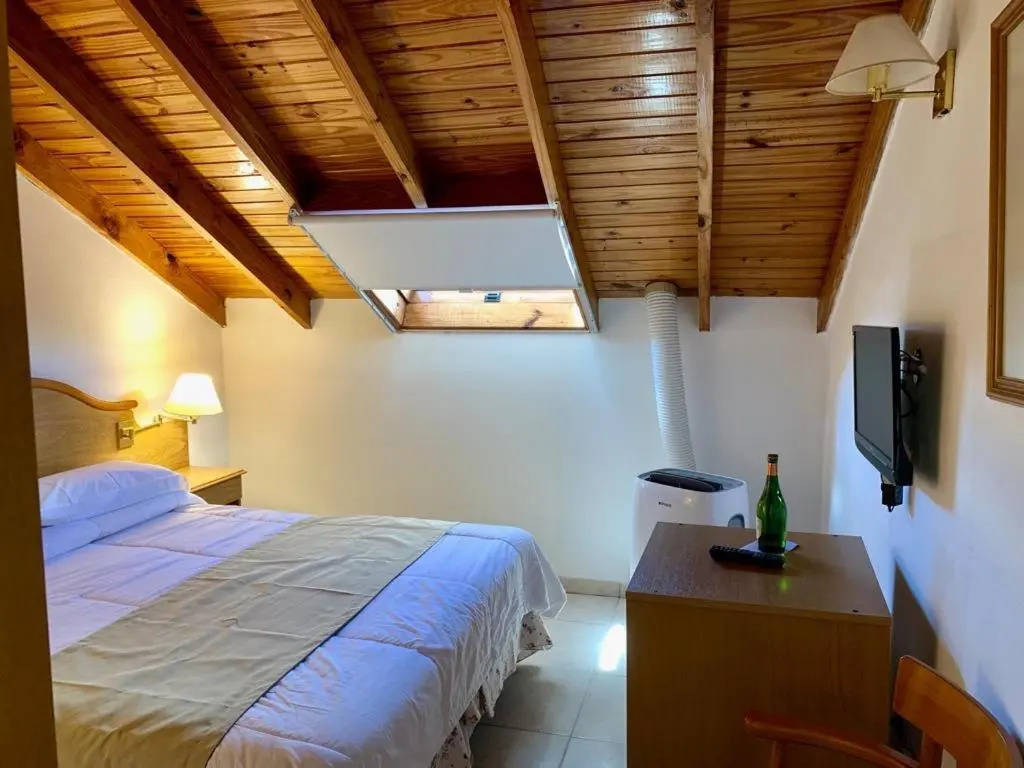 Economy room