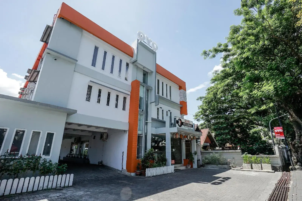 Oyo 955 Hotel Boulevard