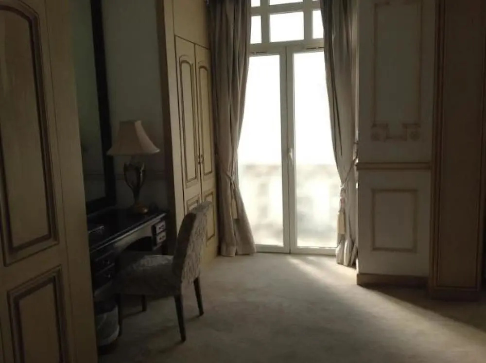 Presidential Suite