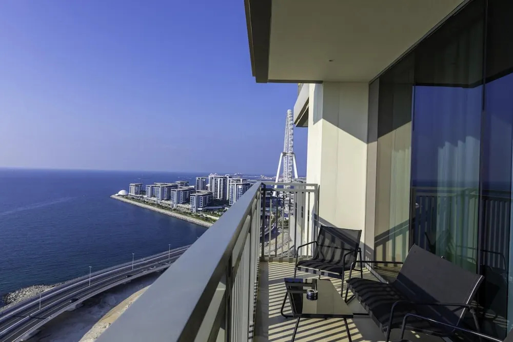 High-class Apt in Dubai Marina w Full Sea Views