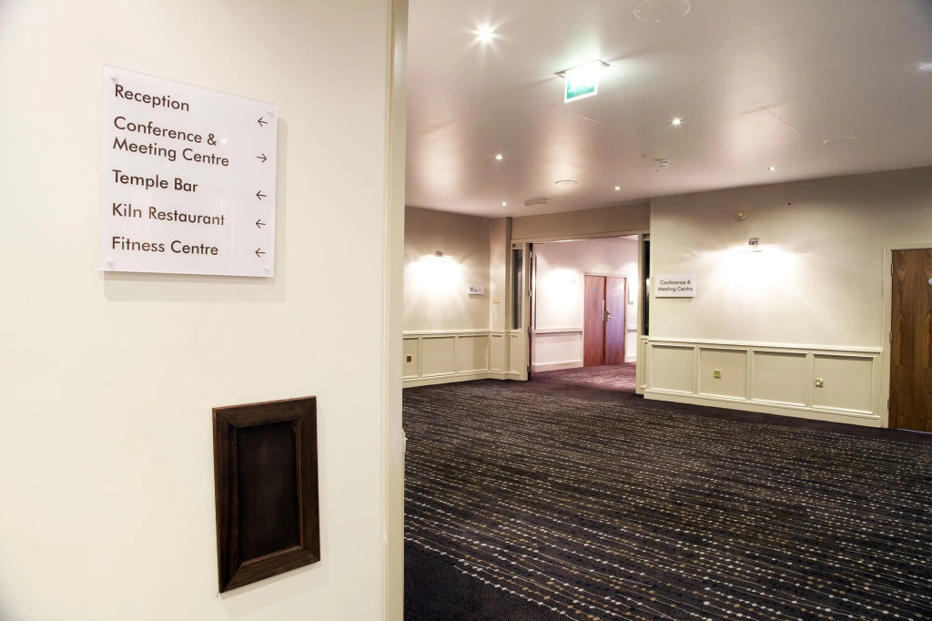DoubleTree by Hilton Hotel Bristol City Centre - фото 16