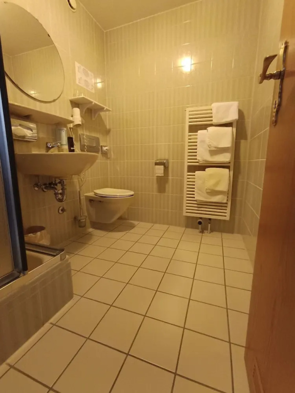 Comfort Double room with balcony (full double bed)