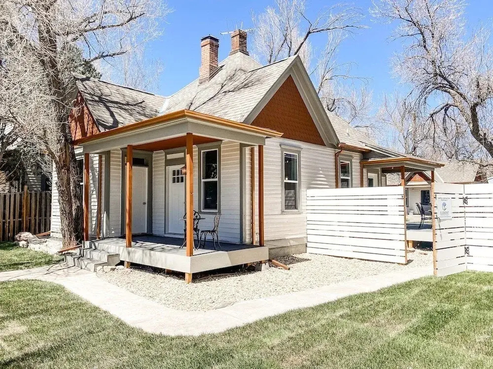 1208 W Colorado