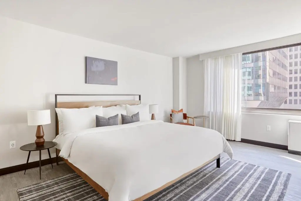 Double Studio (full double bed)