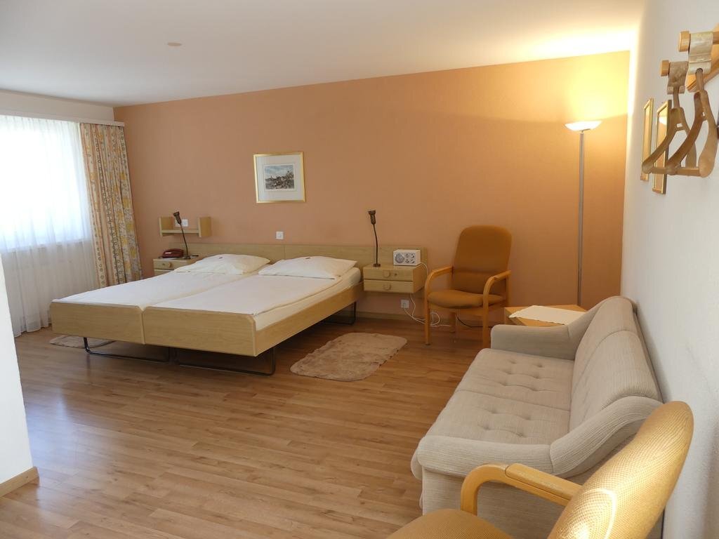 Hotel Adler by null