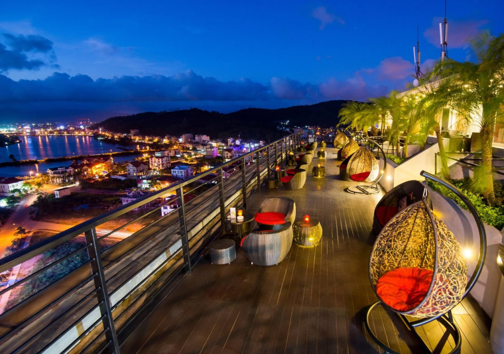 Royal Halong Hotel, Халонг, В'єтнам мініатюра 12
