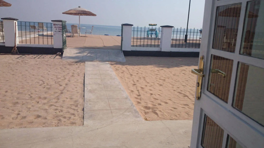 Skinny Hippos Lodge — фото