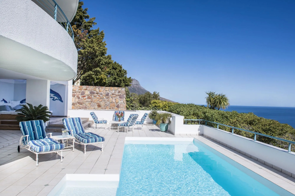 Bay Reflections Camps Bay Luxury Serviced Apartments - фото 10