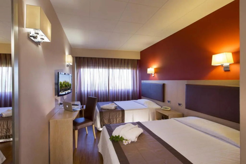 Hotel photo 37