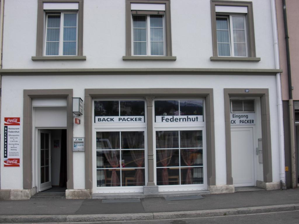 Federnhut by null