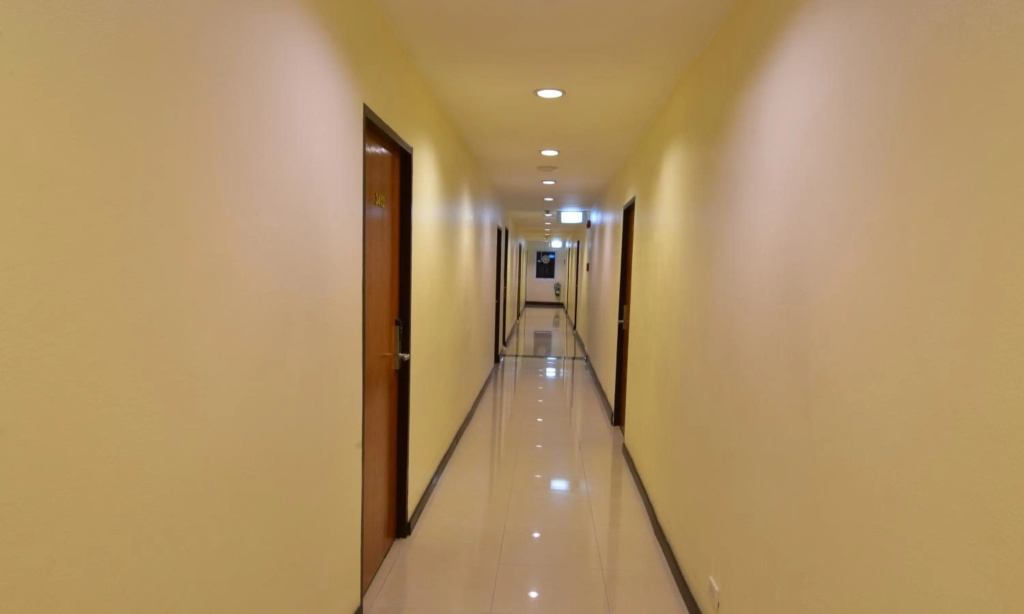 Grand Business Inn - Général