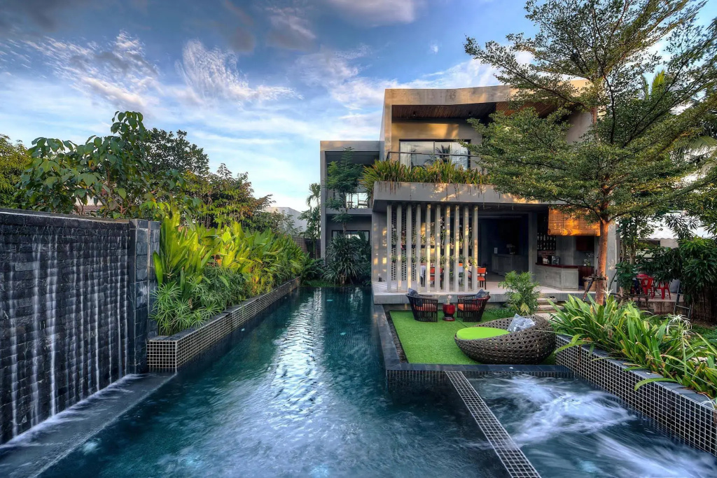 Theary's Luxury Villa