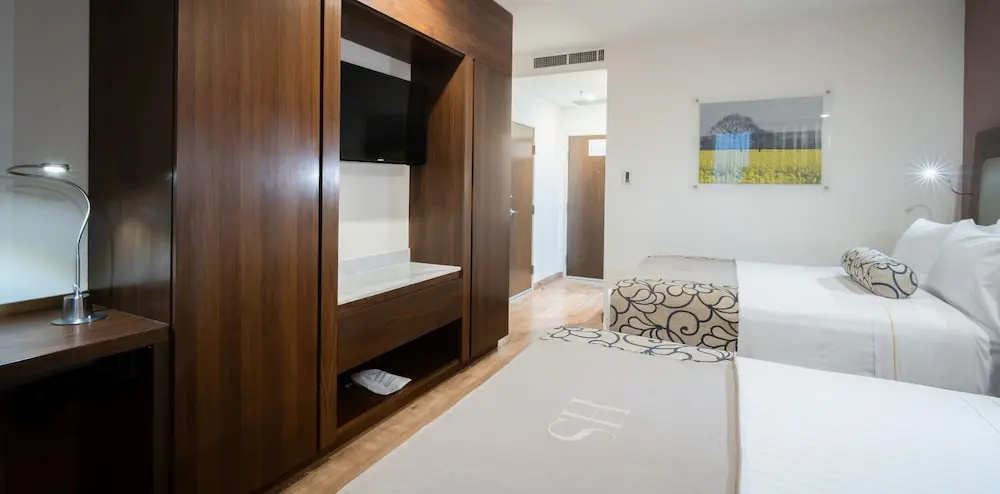HS HOTSSON Hotel Querétaro - Chambres