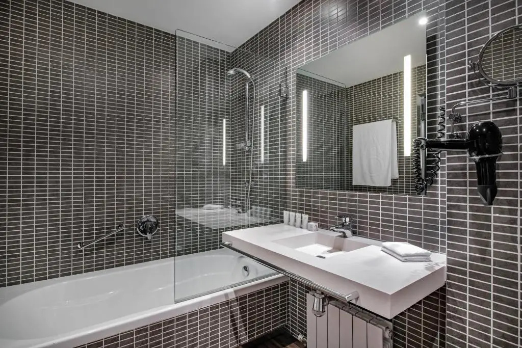 AC Hotel Burgos by Marriott - Chambres