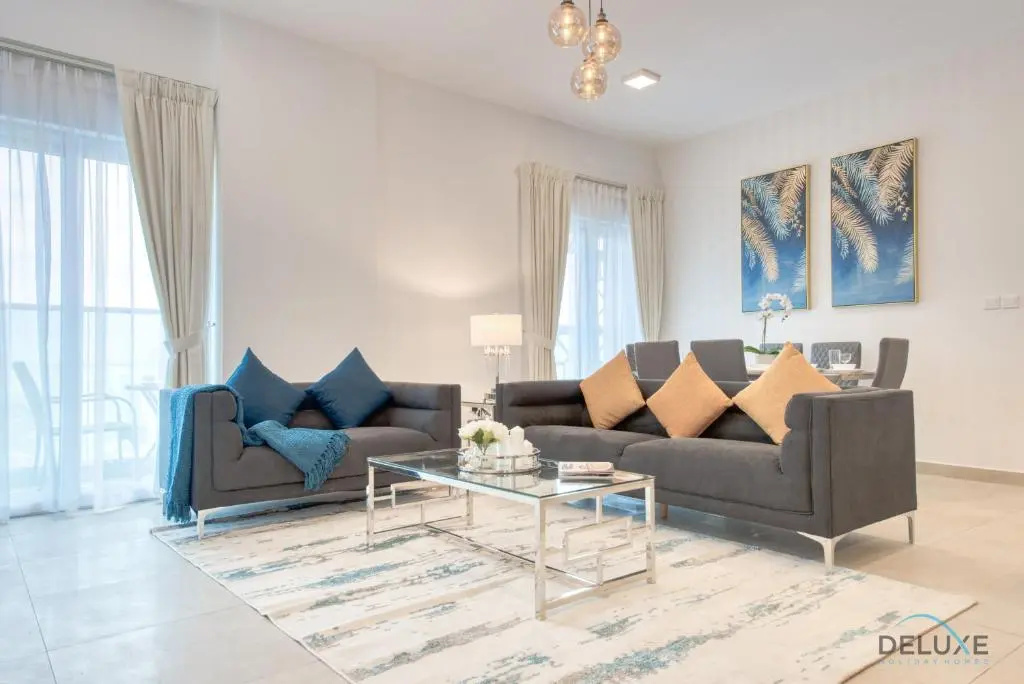 Splendid 2BR in Victoria Residency Al Furjan by Deluxe Holiday Homes - Général