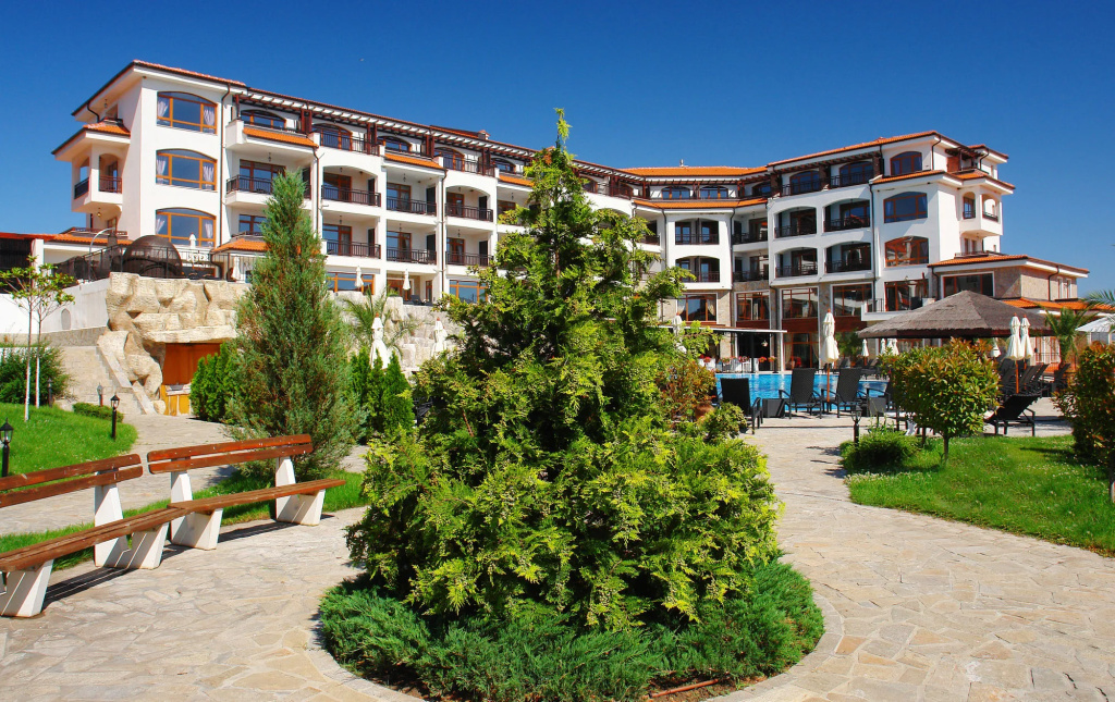 The Vineyards Spa & Resort
