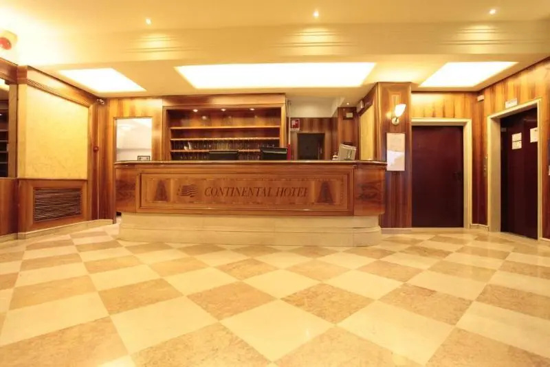 Continental Lovere - Chambres