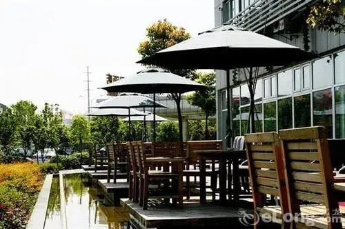Sprot Life Garden Hotel