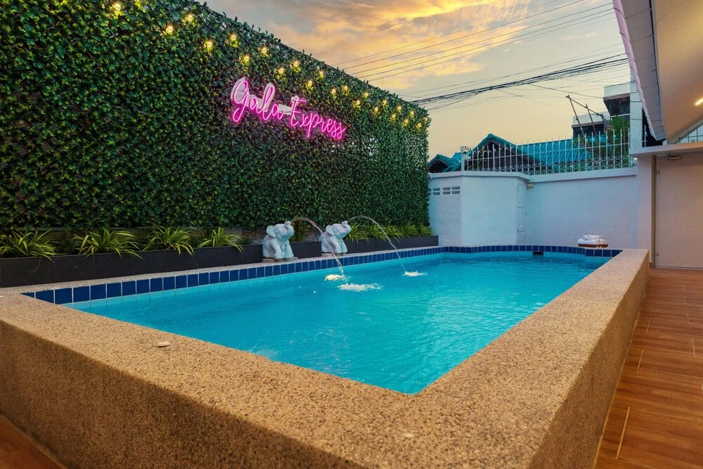 Hotel photo 12