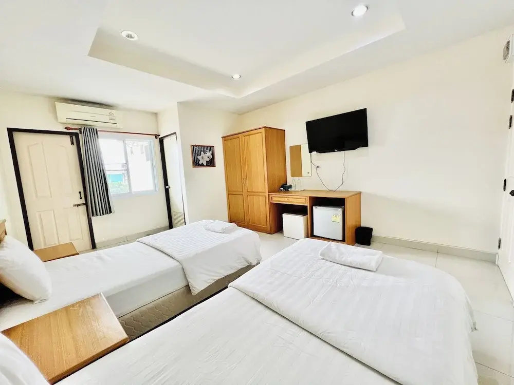 Hotel photo 8