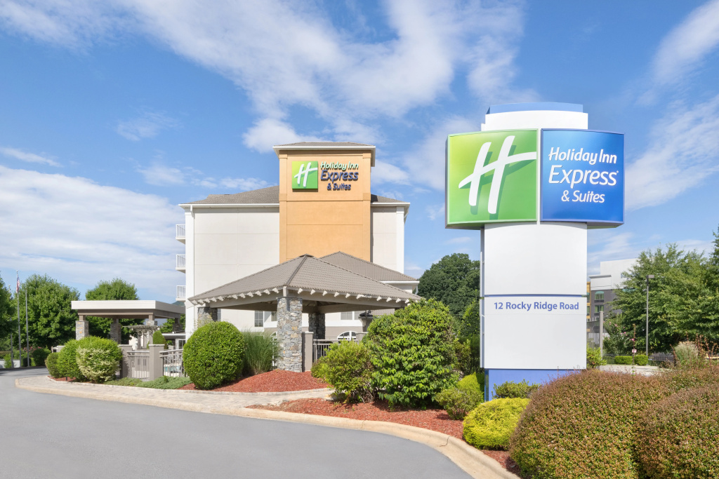 Holiday Inn Express & Suites Asheville SW - Outlet Ctr Area by IHG