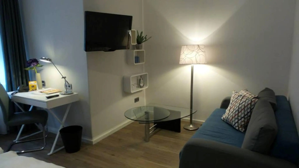 Comfort room