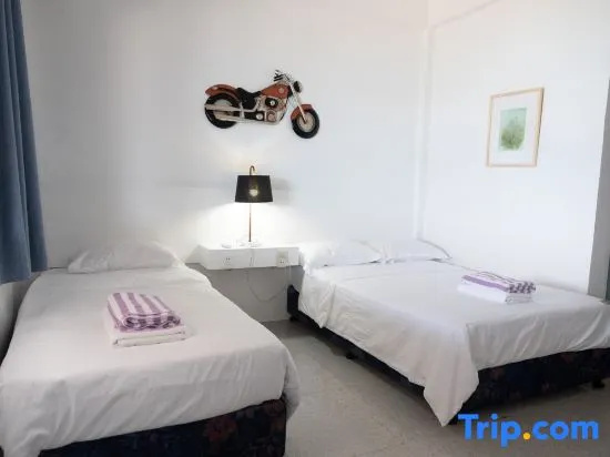 Standard Double room with ocean view (twin beds)