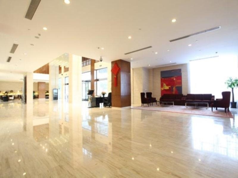 New Century Manju Shanghai Pudong Airport