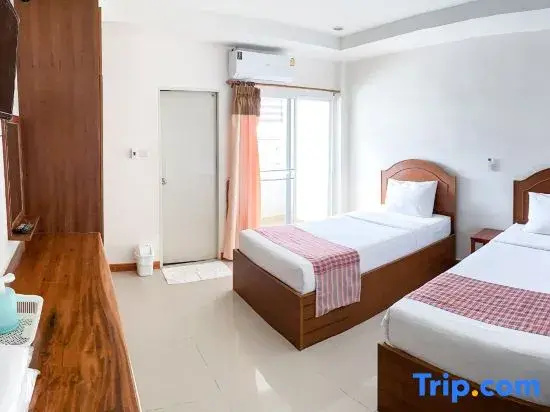 Standard Double room (twin beds)