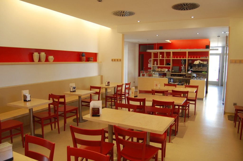 Food & Beverage