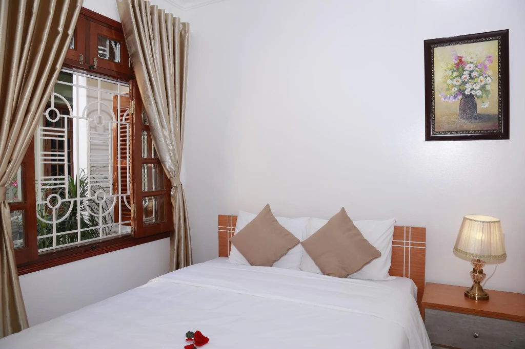 Superior Double room (full double bed)