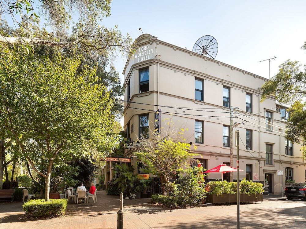 Lord Wolseley Hotel by null