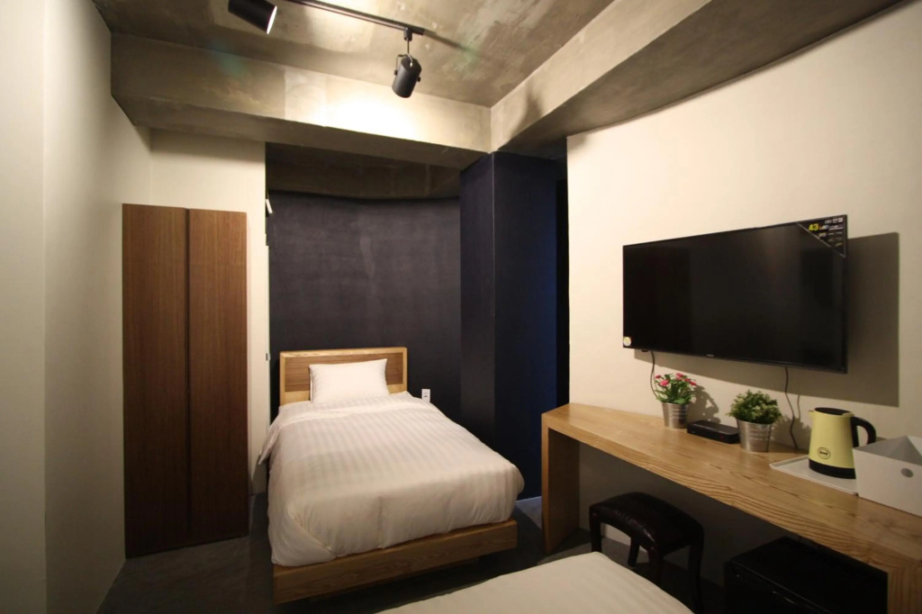 Nabi Hostel — 4