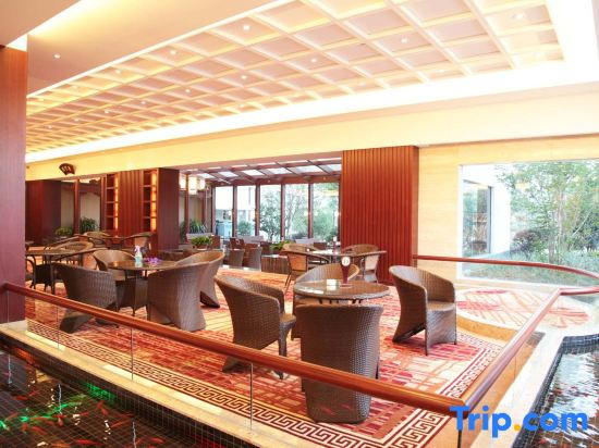 Yuansen Garden Hotel in Zhoushan