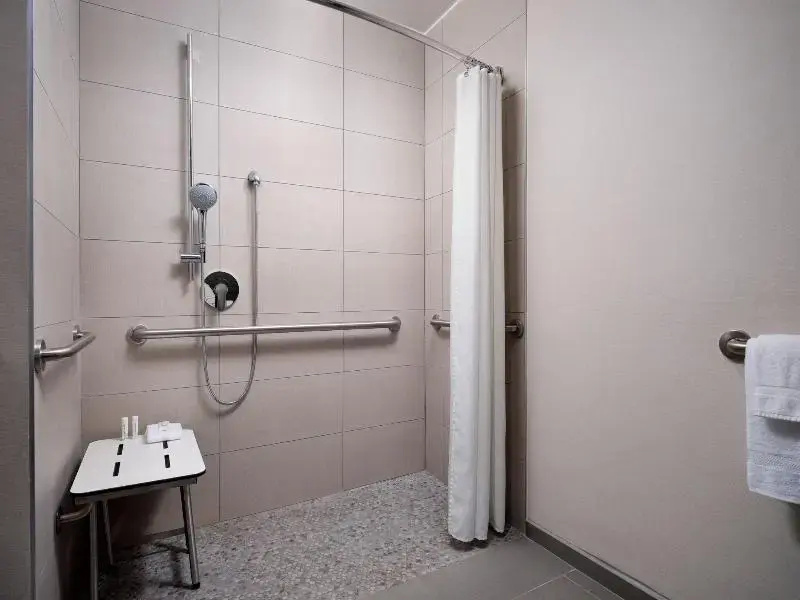 Sheraton Grand Rapids Airport Hotel - Chambres
