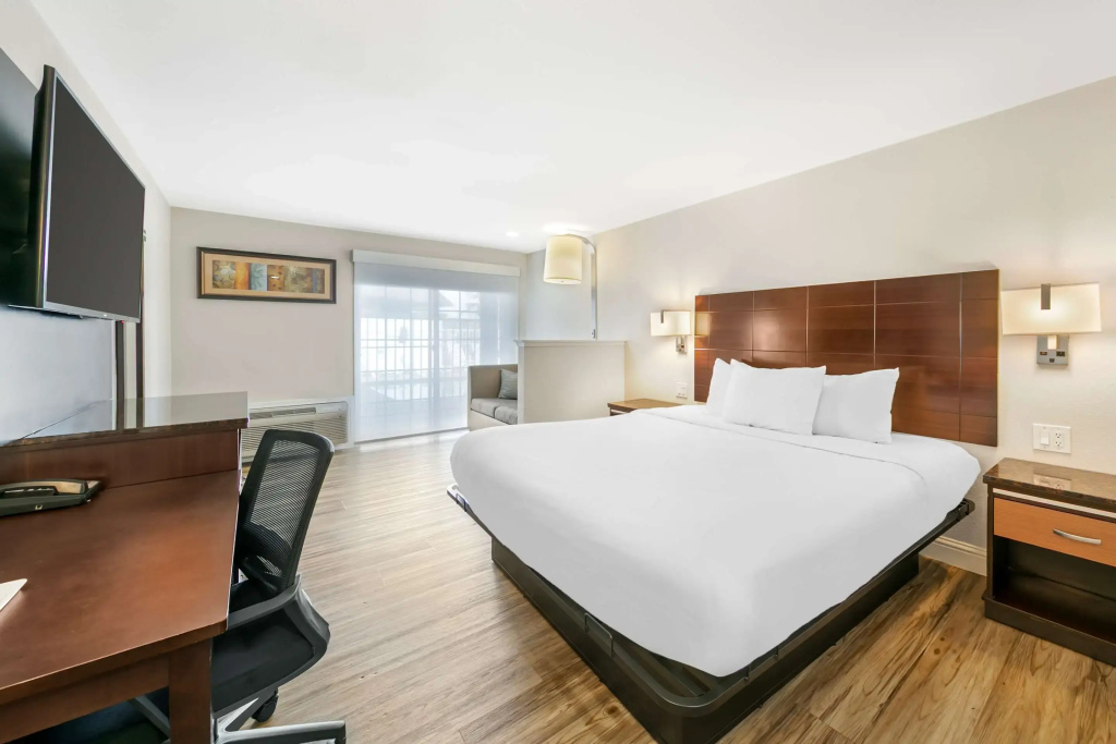 Quality Inn & Suites Sacramento Downtown Area - Chambres