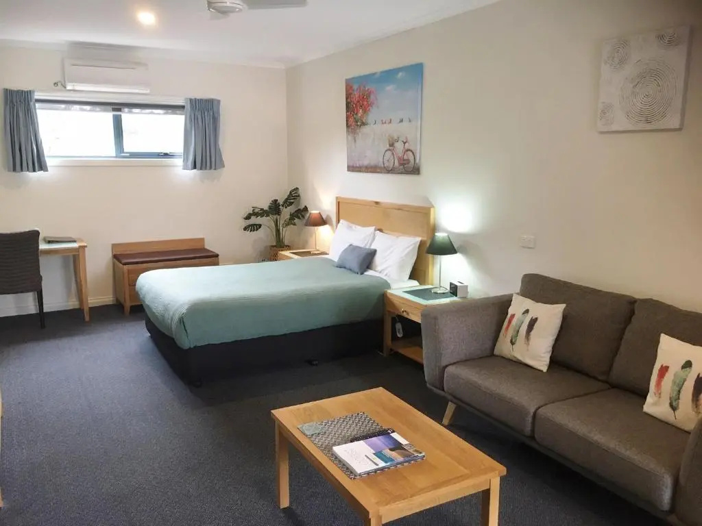 Deluxe Double room full double bed