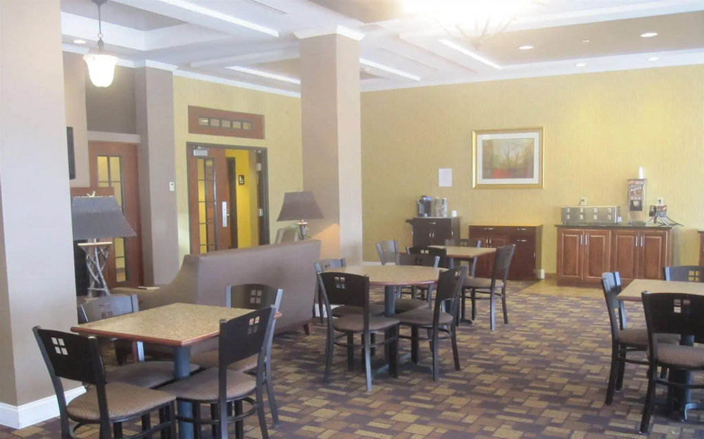 Spark by Hilton Glendive - Général