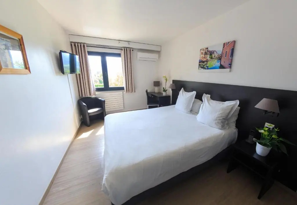 Logis Hôtel Annecy Nord / Argonay - Chambres