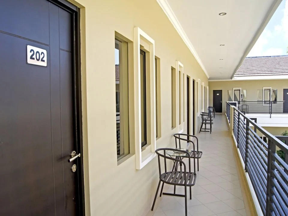 Balcony & Terrace