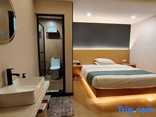 Standard Double Family room (twin beds)