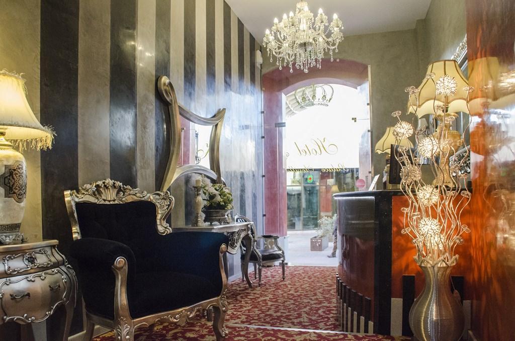 Hotel Palace Sevilla by null